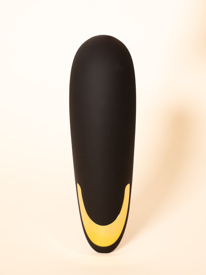 
Succionador de clítoris Gale negro y dorado
